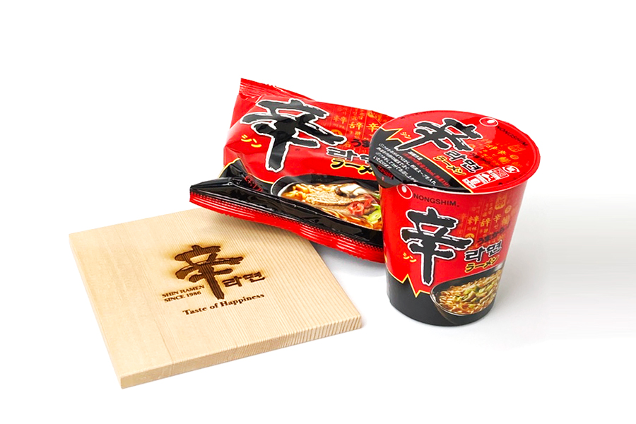 農心ジャパン様 間伐材コースター
